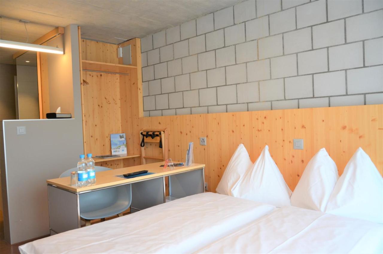 Hotel Seaside Spiez Dış mekan fotoğraf