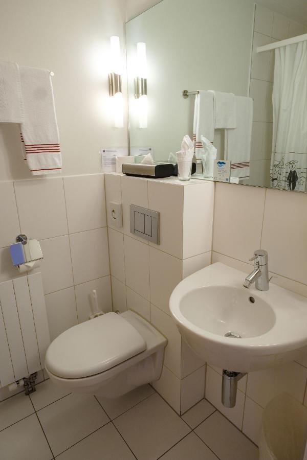 Hotel Seaside Spiez Dış mekan fotoğraf