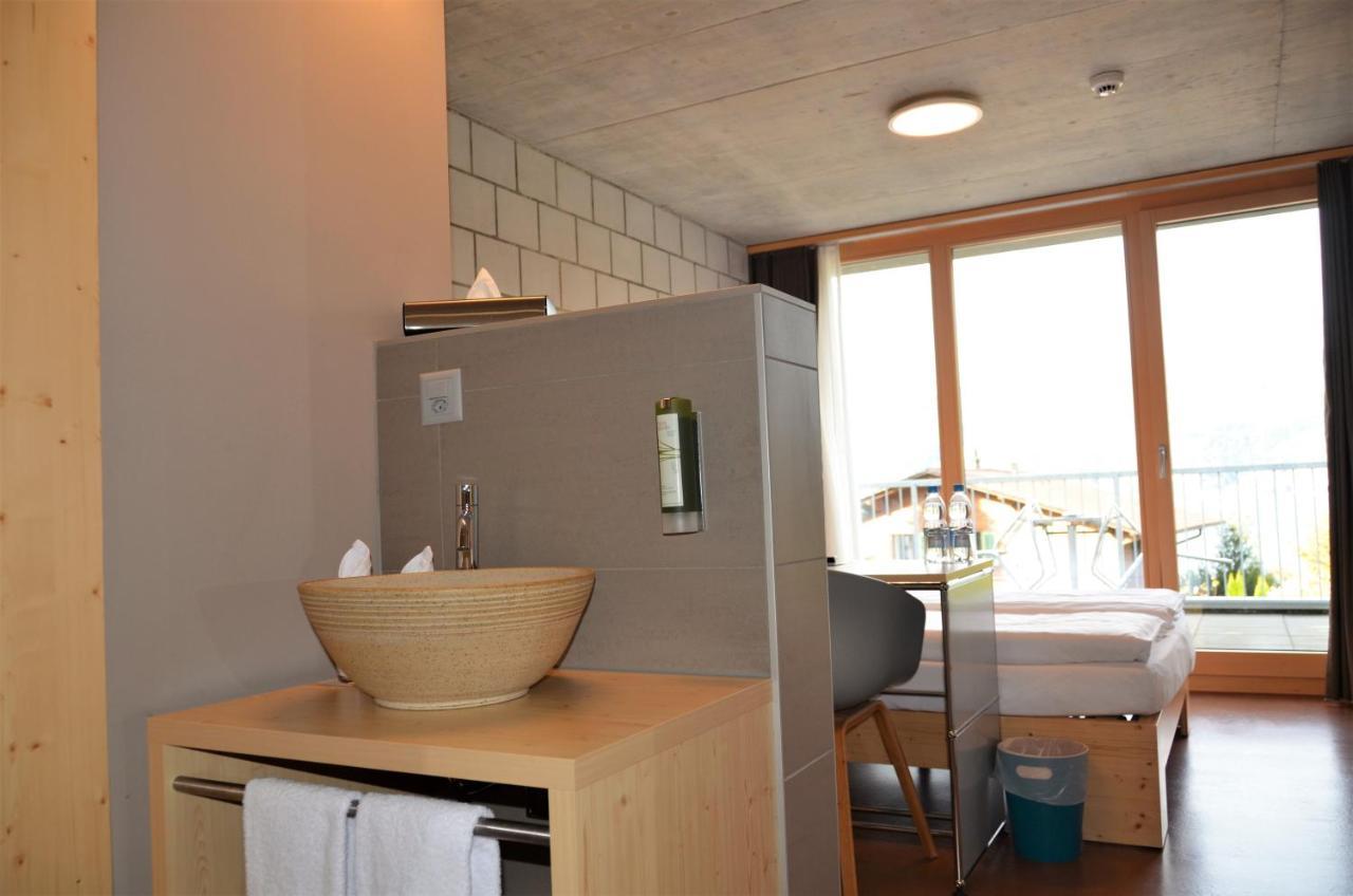 Hotel Seaside Spiez Dış mekan fotoğraf